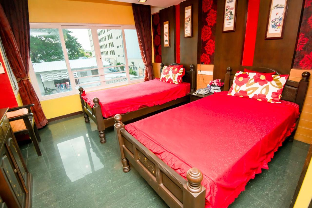 Sabai Sabai@Sukhumvit Hotel Бангкок Экстерьер фото